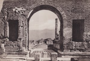 Arco Di Nero, Neronův oblouk (černobílá fotografie) od Italian Photographer