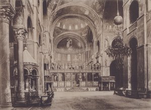 Uvnitř kostela S Marco (černobílá fotografie) od Italian Photographer