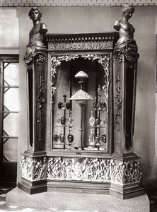 Vitrine, Officina Profumo, Pharmaceuticals of Santa Maria Novella, Florencie, Itálie od Italian Photographer