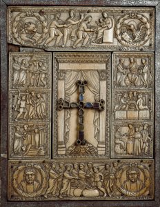 Evangelický obal známý jako „Dittico delle cinque parti“ (Dyptik pěti částí) v barvě slonoviny zdobí epizody božstva jus. 5. století. Milán, Tesoro del Duomo od Italian School