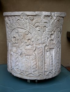 Font, původně z kostela sv Agatha v Quirinale od Italian School