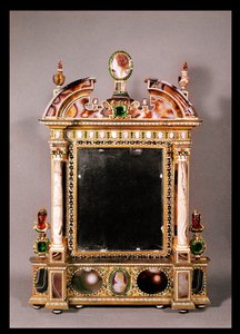 Zrcadlo Marie de Medici (1573-1642) (horský křišťál, smalt, sardonyx a achát) od Italian School