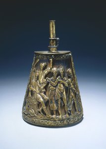 Prášková baňka, cca 1590 (zlacená mosaz přes dřevo potažené látkou) od Italian School