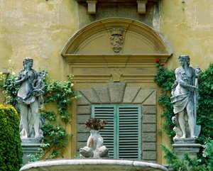 Jižní průčelí Villa la Pietra od Italian School