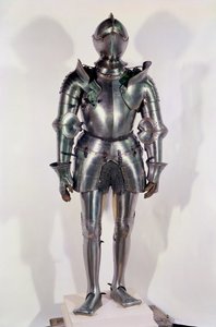 Oblek brnění, o kterém se předpokládá, že patřil Chevalierovi Bayardovi (1475-1524), kolem roku 1510 (kov) od Italian School