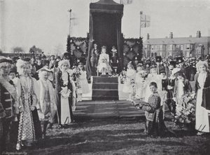 Festival Knutsford May Day, korunující královnu od J. Benjamin Stone