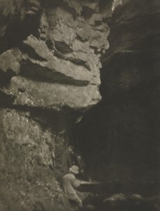 Práce s kamerou: Man Sketching, 1910.