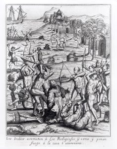 Indiáni útočí na kněze a ostatní a zapalují jejich domy, rytina z knihy "Americae", kterou napsal a vyryl Theodor de Bry (1528-98). od Jacques Le Moyne