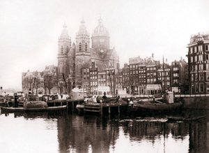 Kostel svatého Mikuláše uvnitř hradeb, Amsterdam, 1898.