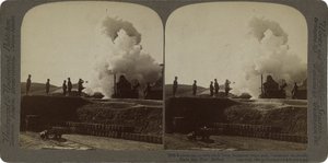 Obrovský 11palcový granát z japonského obléhacího děla, který začíná smrtící let do Port Arthur od James Ricalton