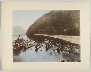 Lov kormoránů na řece Nagara, prefektura Gifu, Japonsko (ručně kolorovaná černobílá fotografie) od Japanese Photographer