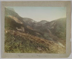 Owakudani, Hakone, prefektura Kanagawa, Japonsko (ručně kolorovaná černobílá fotografie) od Japanese Photographer