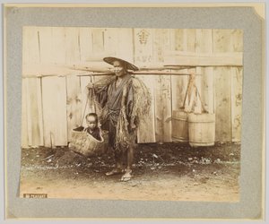 Rolník, Japonsko (ručně kolorovaná černobílá fotografie) od Japanese Photographer