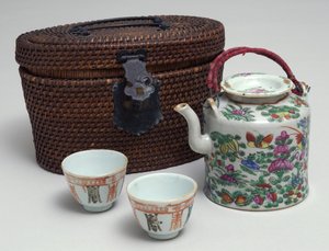Japonský čajový set s proutěným pouzdrem, cca 1850 (porcelán) od Japanese School