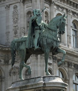 Jezdecká socha prevota pařížských obchodníků Etienna Marcela od Jean Antoine Marie Idrac