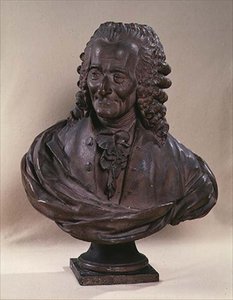 Busta Voltaira (1694-1778) od Jean Baptiste Antoine Cadet de Beaupre