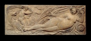 Nymfa a malý džin jezdí na mořském koni; Nymph a Triton obklopeni dvěma malými džiny. Nízká úleva. Kamenná socha od Jeana Goujona (1510-1567)