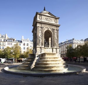 Pohled na Fontaine des Innocents, v renesančním stylu, monumentální fontána postavená v roce 1549 za vlády Jindřicha II (1519-1559)