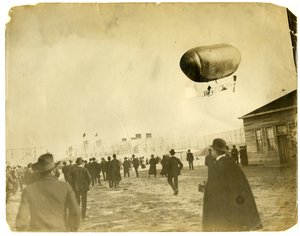 Vzducholoď "California Arrow" od Jessie Tarbox Beals