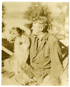 Albert Payson Terhune, spisovatel, kolem 1916-28 (želatinová stříbrná fotografie) od Jessie Tarbox Beals