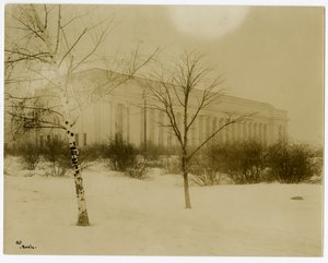 Museum of Fine Arts, Boston, Mass, USA, cca 1902-10 (želatinová stříbrná fotografie) od Jessie Tarbox Beals