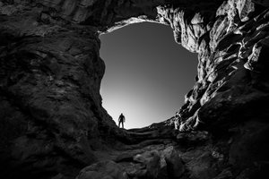 Dramatická silueta oblouku od Jochen Bongaerts