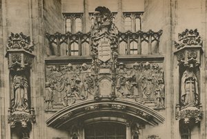 Carving in Stone Under the Middlesex Coat of Arms v Guildhall, Westminster, c1935.