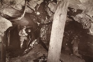 Heave, při pohledu na západ, důl Blue Hills, ilustrace z 