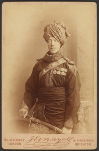 Kapitán SB Beatson, 11 od John Jabez Edwin Paisley Mayall