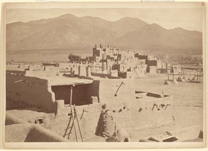 Severní Taos Pueblo, Nové Mexiko od John K. Hillers