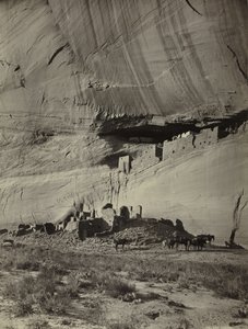  od John K. Hillers