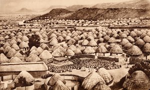 Mochudi, Bechuanaland (litografie) od John Macfarlane