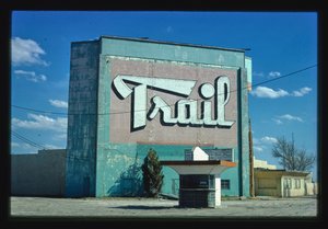 Trail Drive-In, Amarillo, Texas, USA od John Margolies