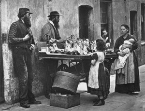 Závěsný od John Thomson