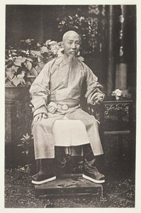 Jui-Lin, generální guvernér dvou provincií Kwang, c. 1868. od John Thomson