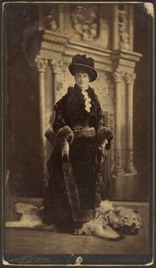 [Portrét Flory Livingstonové]