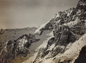 Album "Moje světová válka - vzpomínky na jihozápadní frontu v Korutanech, Itálie, Trentino-Alto Adige) 31.3.1915-12.11. 1918 - Josef Zohles Vídeň ": Alpy (č/b foto) od Josef Zohles