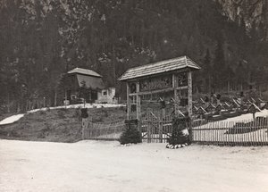 Album "Moje světová válka - vzpomínky na jihozápadní frontu v Korutanech, Itálie, Trentino-Alto Adige) 31.3.1915-12.11. 1918 - Josef Zohles Vídeň ": vojenský hřbitov v Seisse od Josef Zohles