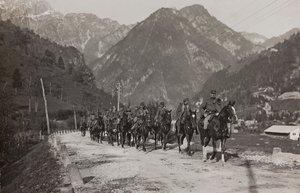 Album "Moje světová válka - vzpomínky na jihozápadní frontu v Korutanech, Itálie, Trentino-Alto Adige) 31.3.1915-12.11. 1918 - Josef Zohles Wien ": vojáci kavalérie (b/ od Josef Zohles