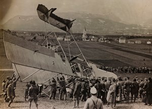 Album Meine weltkriegs - Erinnerungen Jihozápadní fronta (Korutany, Itálie, Jižní Tyrolsko) (Moje světová válka - vzpomínky na jihozápadní frontu v Korutanech, Itálie, Trentino-Alto Adige) 31031915-12111918 od Josef Zohles