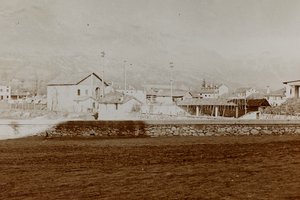 Album "Moje světová válka - vzpomínky na jihozápadní frontu (Korutany, Itálie, Jižní Tyrolsko) (Moje světová válka - vzpomínky na jihozápadní frontu v Korutanech, Itálie, Trentino Alto Adige) 31 / III / 1915-12 / XI / 1918 - Vídeň Josefa Zohleho ": ležák T od Josef Zohles