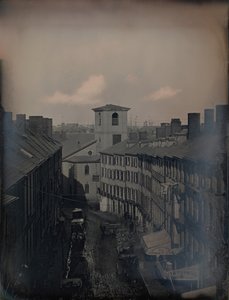View Down Brattle Street ze Southworth & Hawes Studio na 5 12 Tremont Row, Boston, 1855. Tvůrci: Josiah Johnson Hawes, Albert Sands Southworth.
