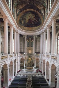 Vnitřní pohled na kapli, foto 1699-1710 od Jules Hardouin Mansart