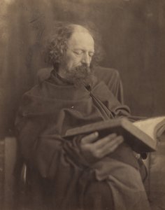 Tennyson Reading, 1865. od Julia Margaret Cameron