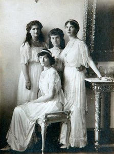 Čtyři dcery ruského cara Mikuláše II., 1910