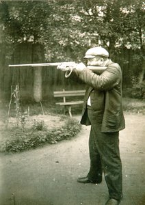Autor Alexander Ivanovič Kuprin (Alexandre Ivanovič Kouprine) (1870-1938) v Gatčině.