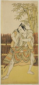 Herec Bando Mitsugoro I. jako Ogata no Saburo převlečený za Yoroya Takiemona ve hře Mure Takamatsu Yuki no Shirahata, která se hrála v divadle Ichimura v jedenáctém měsíci roku 1780