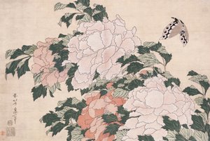 Růžové a červené pivoňky foukané doleva ve vánku a motýl od Katsushika Hokusai