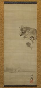 Tanuki Racoon Dog prohlížení jeho odraz ve vodě, konec 19. století. od Kawanabe Kyosai