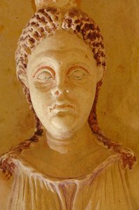 Příběh bulharské zlaté horečky, mm7384, hrobka Sveshtari
[#Začátek natáčení datové sekce..., 2006 (foto) od Kenneth Garrett